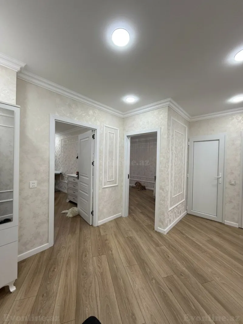 Satılır 3 otaqlı Mənzil Köhnə tikili 85 m² Bakı, Xətai r., Əhmədli m — Mənzil, Bakı (3)