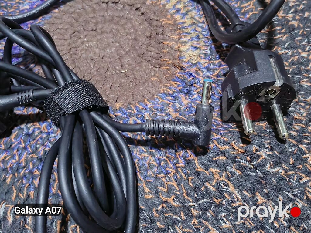 HP noutbuk adapteri/şarj cihazı - Güc: 45W - Giriş: 100–240V 1.3A — Noutbuk aksesuarları, Bakı (2)