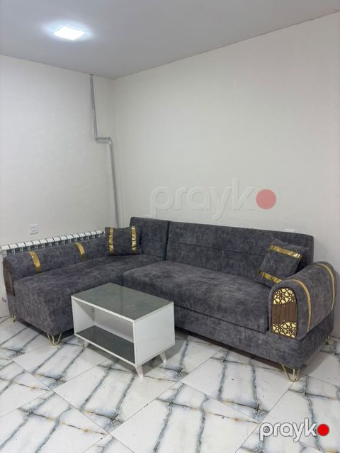 Açılan ve bazalı divan 230azn Jurnalni üstünde hediyye Ünvan Həzi — Bakı