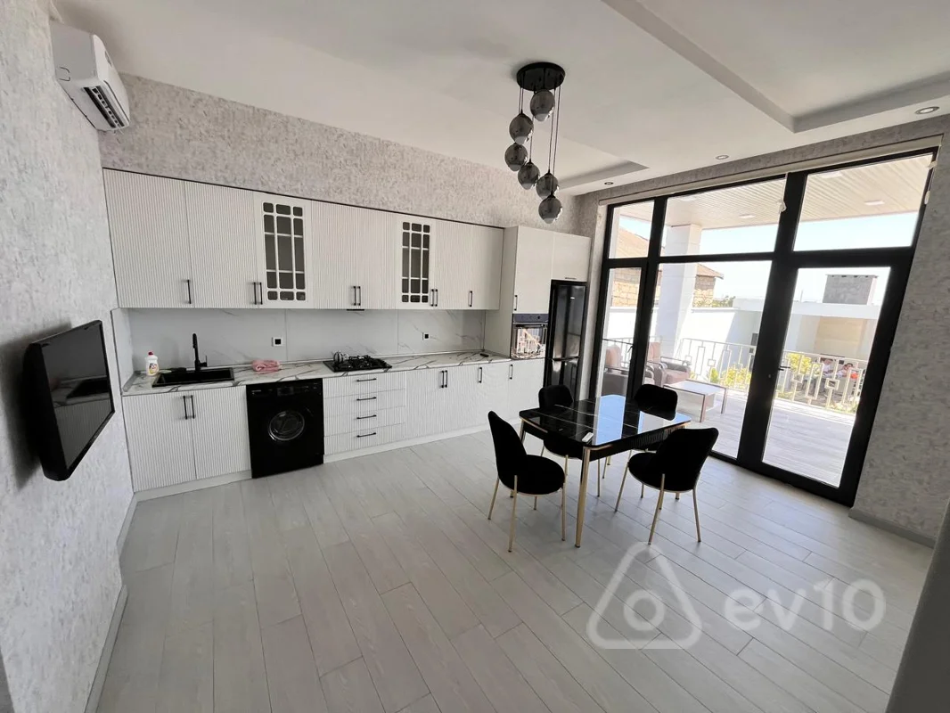 5 otaqlı həyət evi, 320 m², Buzovna Qəs — Ev, villa, Bakı (10)