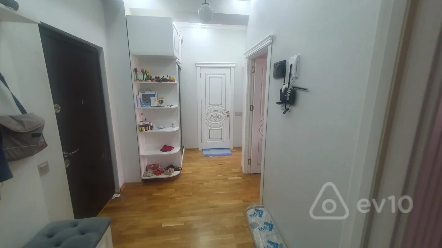 2 otaqlı mənzil, 70 m², Özbəkistan küç. 9 — kirayə — Bakı