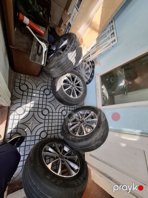 Subaru orijinal yüngül lehimli disklər və şinlər komplekti - 4 ədəd — Bakı
