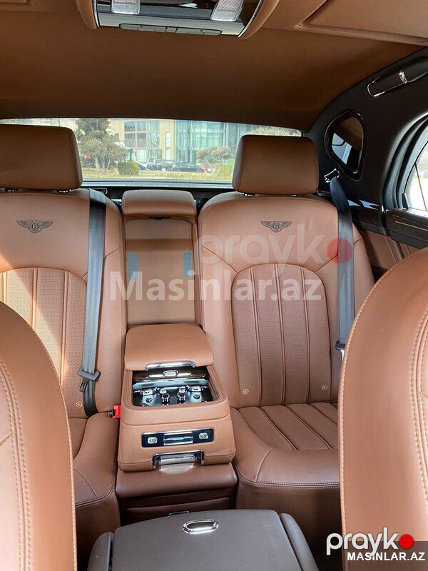 Bentley Mulsanne, 2018 il — Minik avtomobili icarəsi, Bakı (4)