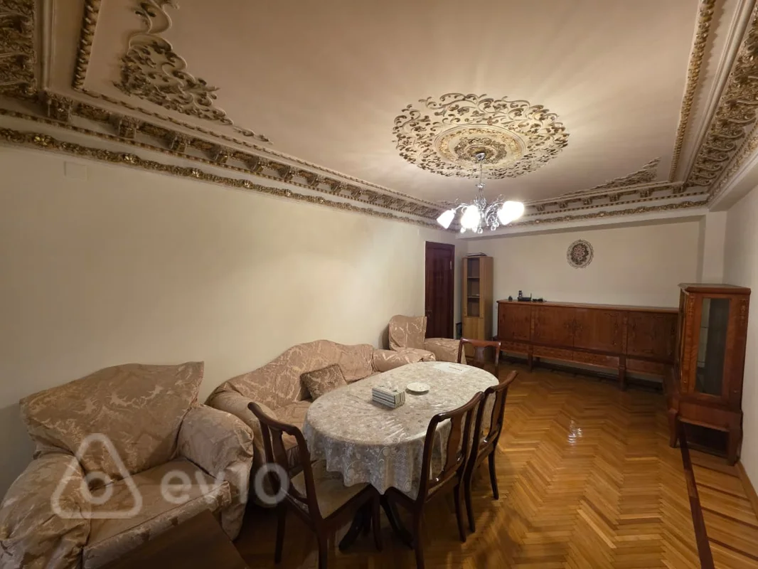 4 otaqlı mənzil, 112 m², Mətbuat Prospekti — Bakı