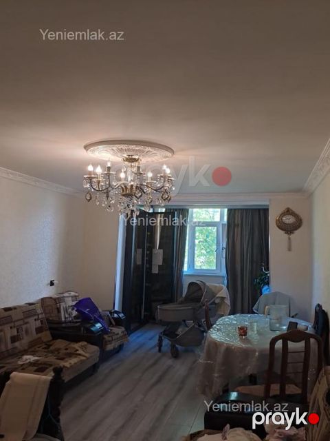 Satılır 3 otaqlı Bina evi menzil (Köhnə tikili), 50 m², 13-cü mikrorayon — Sumqayıt