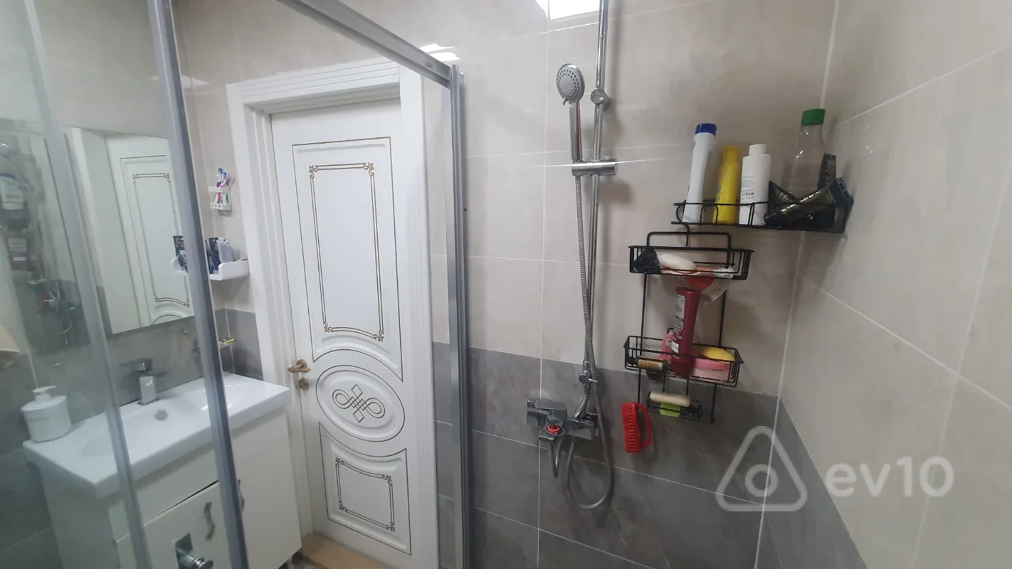 2 otaqlı mənzil, 70 m², Özbəkistan küç. 9 — kirayə — Mənzil, Bakı (2)