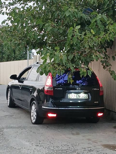 Hyundai i30: 1.6 l 2008 il Universal — Bakı