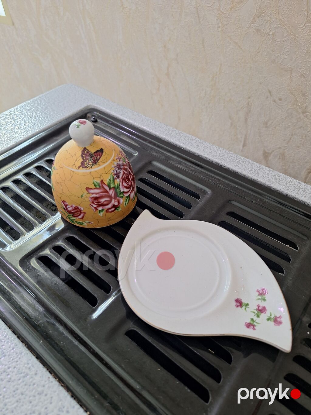 Porselen yağ qabı – qapaqlı, boşqabla dəst - Material: parlaq — Süfrə qabı, Gəncə (3)