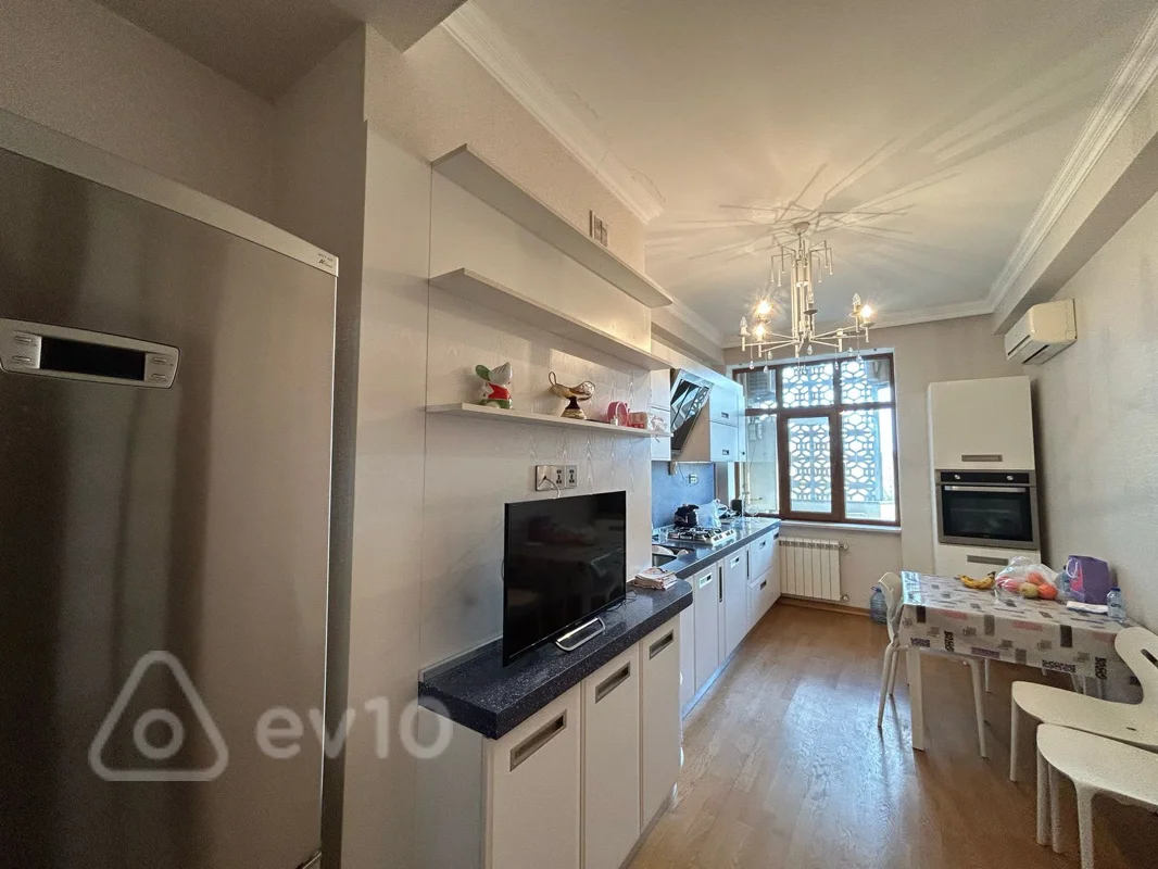 3 otaqlı mənzil, 142 m², Heydər Əliyev prospekti — kirayə — Mənzil, Bakı (6)