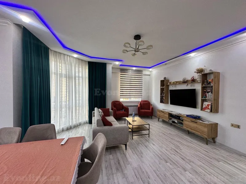 Satılır 2 otaqlı Mənzil Yeni tikili 92 m² Bakı, Xətai r — Bakı