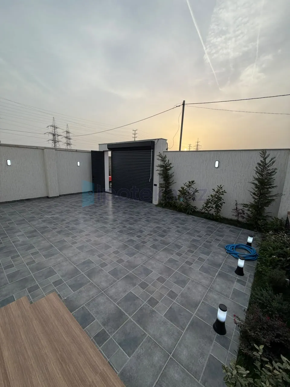 Satılır: 4 Otaq, Bağlar, Xəzər r., Şüvəlan q., 145.00 m² — Torpaq (3)