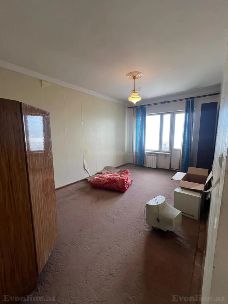 Satılır 3 otaqlı Mənzil Köhnə tikili 83 m² Bakı, Sabunçu r., Bakıxanov — Mənzil, Bakı (4)