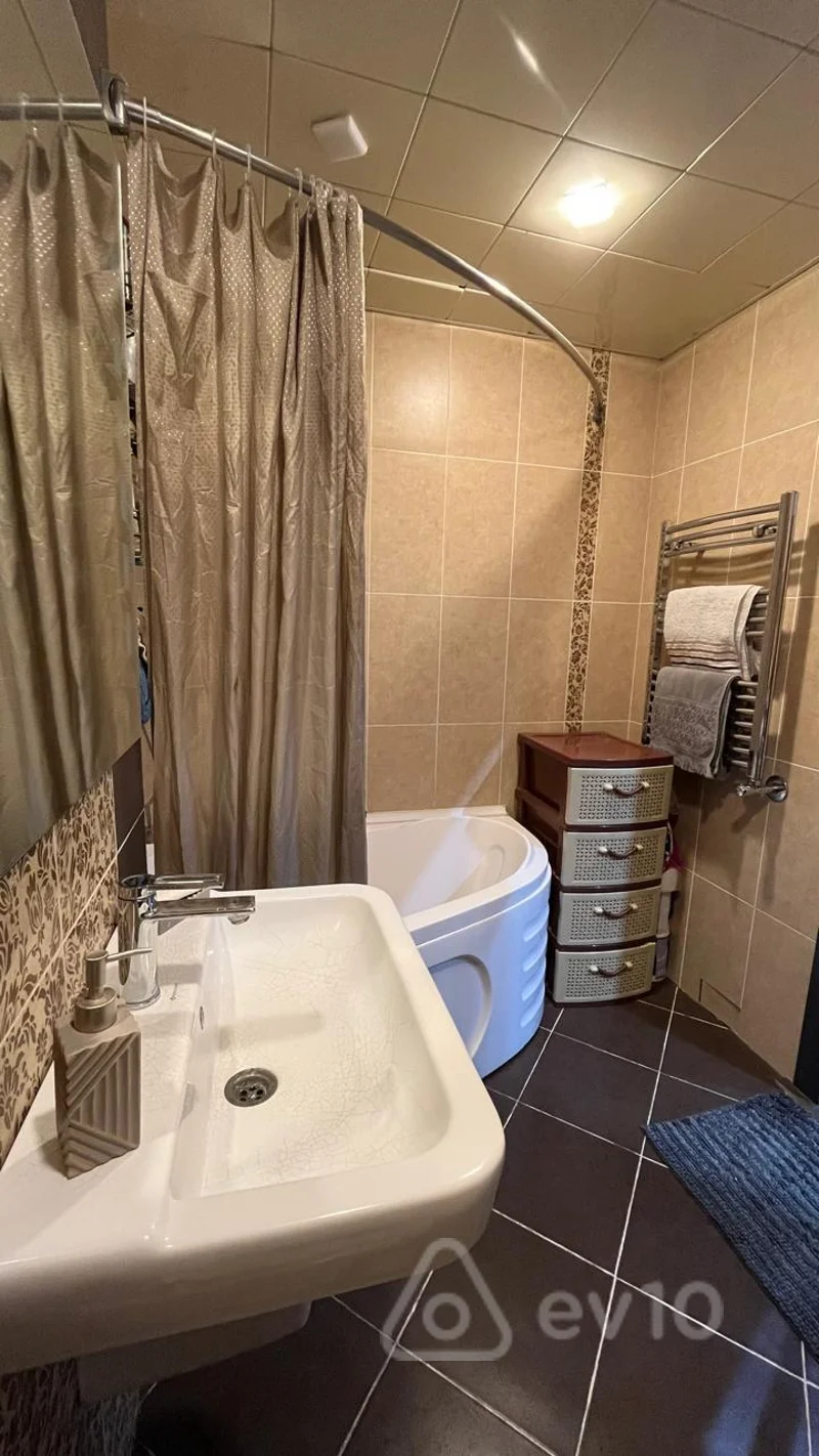 3 otaqlı mənzil, 111 m², Bakı ş., Yasamal r. dadaş bünyadzadə küçəsi — Mənzil, Bakı (4)