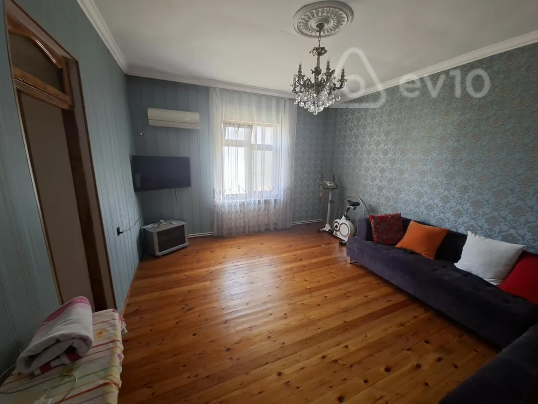 6 otaqlı həyət evi, 180 m², Əjdər Məlikov küç — Ev, villa, Bakı (4)