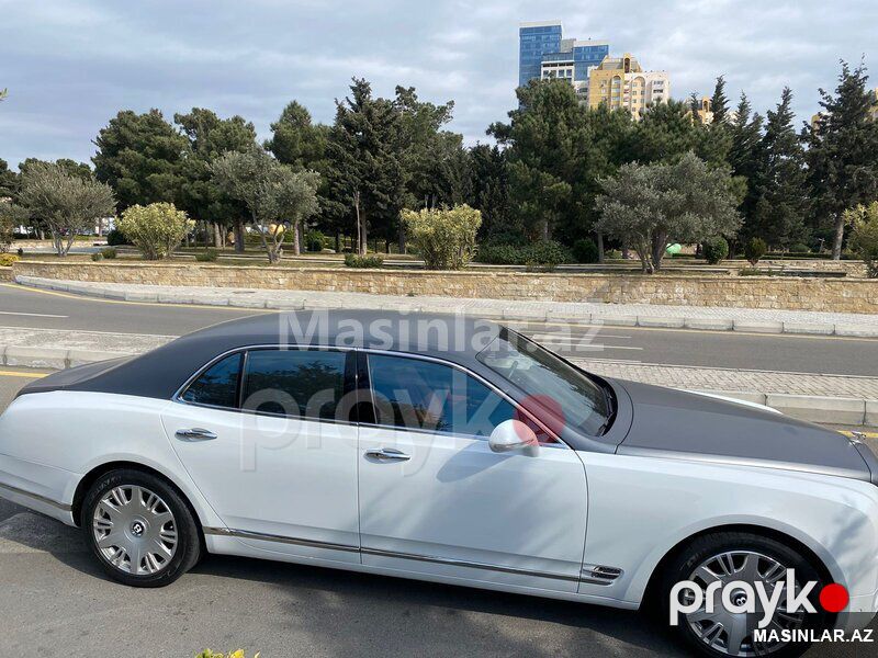 Bentley Mulsanne, 2018 il — Minik avtomobili icarəsi, Bakı (7)