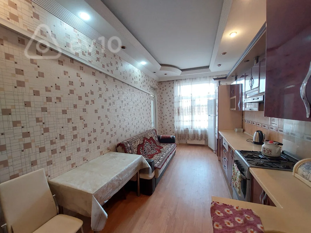 3 otaqlı mənzil, 130 m², Inwaatcilar Prospekti — kirayə — Mənzil, Bakı (12)