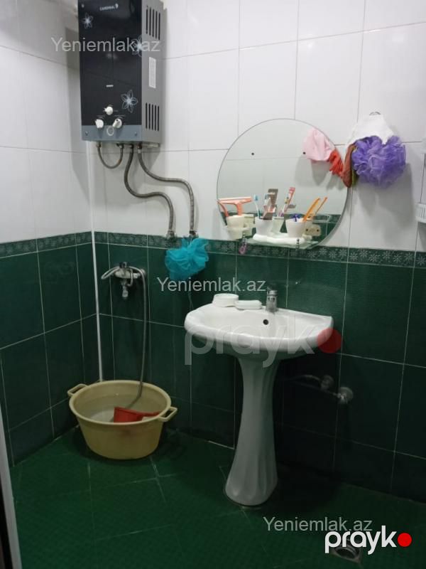 Satılır 3 otaqlı Bina evi menzil (Köhnə tikili), 78 m², 9-cu mikrorayon — Mənzil, Sumqayıt (9)