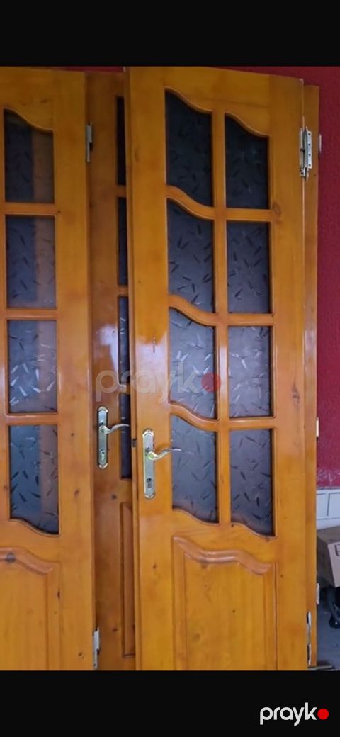 Ikili şüşəbənd taxta qapı - Material: təbii ağac, laklı səth - Tip — Bakı
