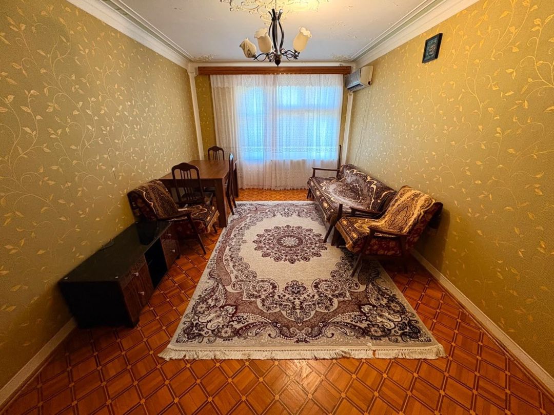 Satılır 4 otaqlı köhnə tikili 105 m² — Mənzil, Bakı (3)
