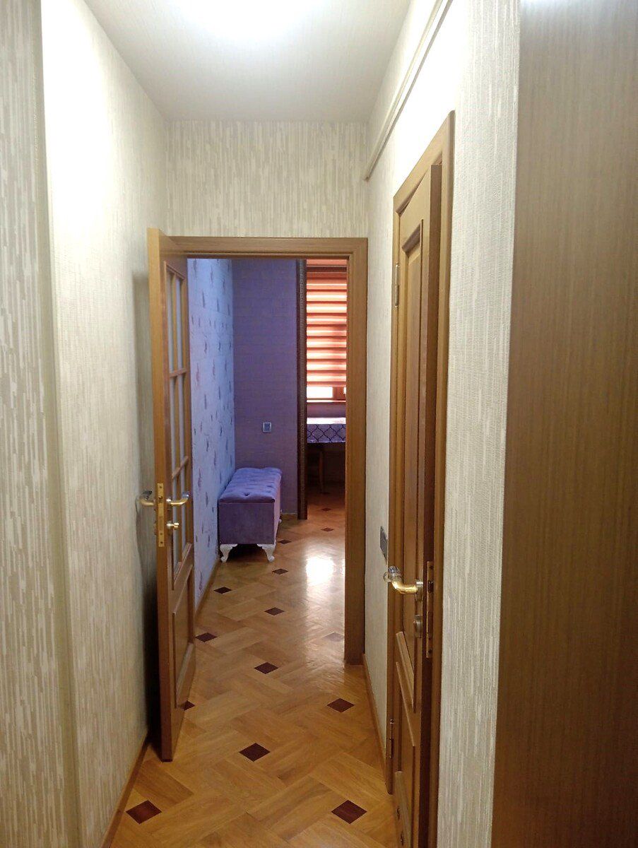 İcarəyə verilir 3 otaqlı köhnə tikili 80 m² — Mənzil, Bakı (9)