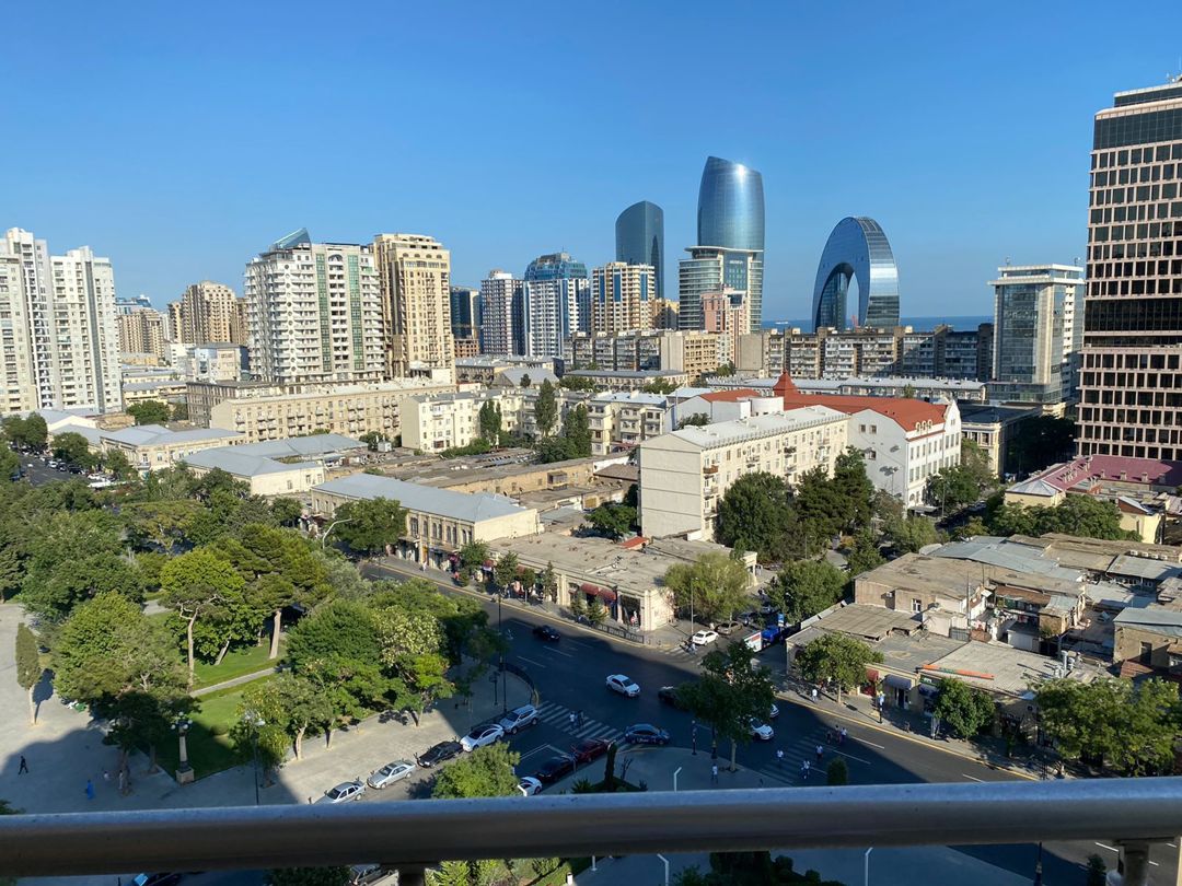 İcarəyə verilir 2 otaqlı yeni tikili 94 m² — Mənzil, Bakı (10)