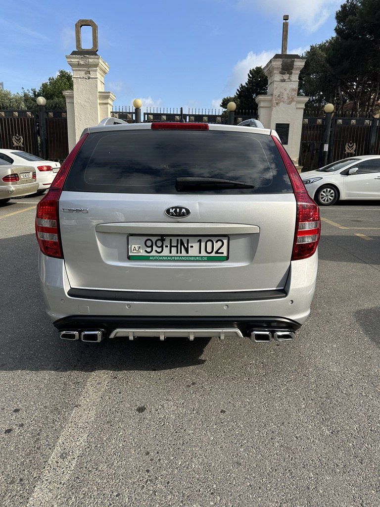 Kia Ceed SW, 1.6 L, 2009 il, 260 337 km 99-HN-102 — Avtomobillər, Bakı (8)