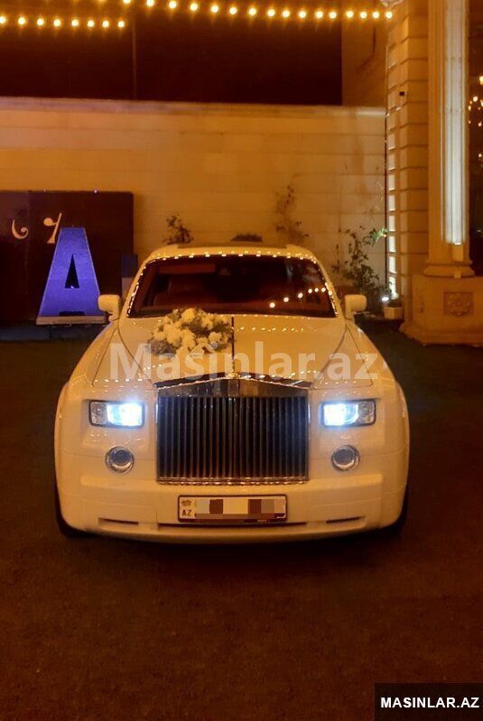 Rolls-Royce Phantom, 2011 il — Minik avtomobili icarəsi, Bakı