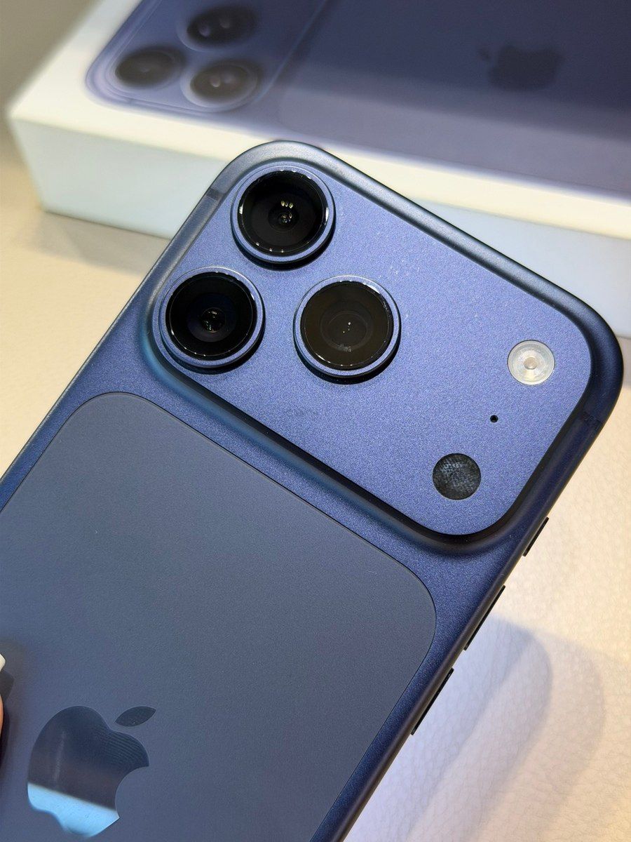 Apple iPhone 17 Pro Deep Blue 256GB/12GB — Smartfonlar, Bakı (8)