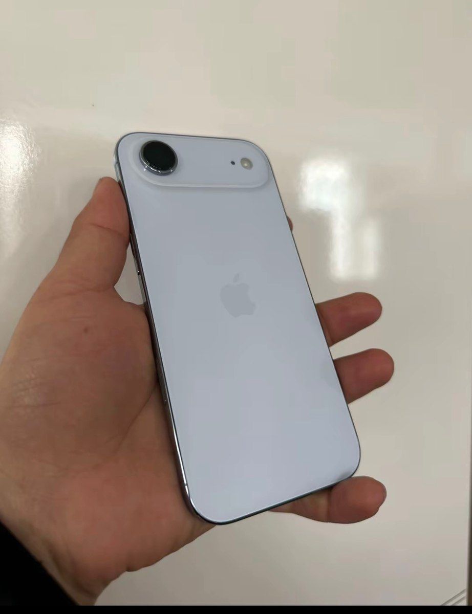 Apple iPhone Air Cloud White 256GB/8GB — Smartfonlar, Bakı