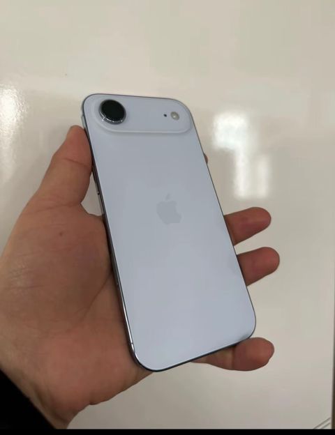 Apple iPhone Air Cloud White 256GB/8GB — Bakı
