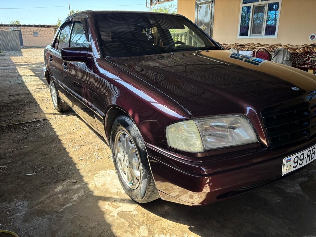 Mercedes-Benz C-Class: 2 l 1995 il Sedan — Avtomobillər, Saatlı (4)