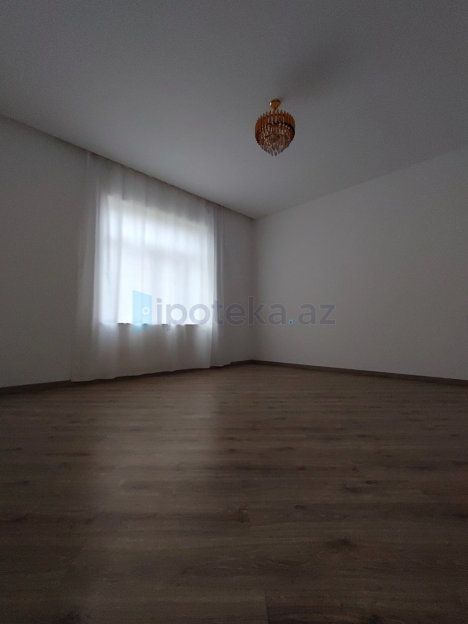 Satılır: 4 Otaq, Evlər/Villalar, Xəzər r., Binə q., 200.00 m² — Ev, villa (8)