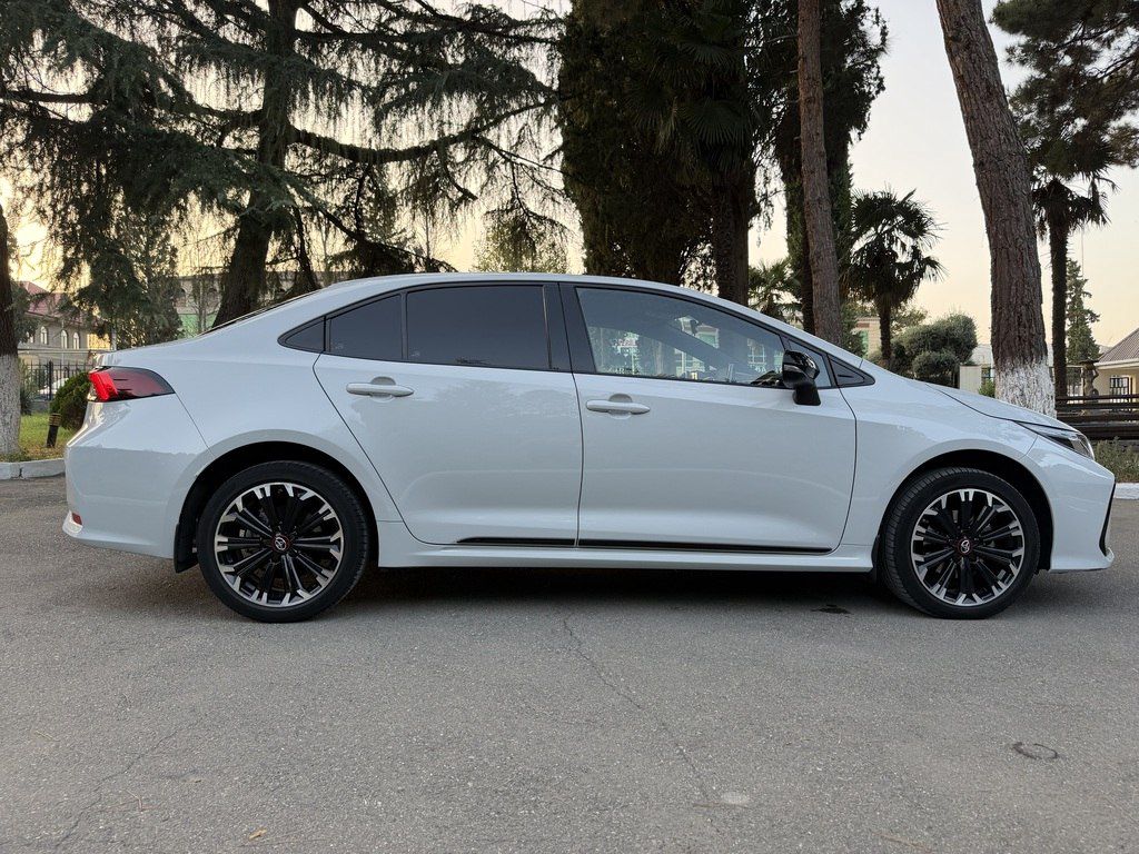 Toyota Corolla, 1.8 L, 0.75 kWh, 2022 il, 103 000 km — Avtomobillər, Gəncə (3)