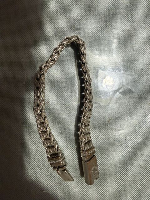 Gümüş rəngli kişi/qadın biləyi üçün metal bilərzik - Material: metal — Digah