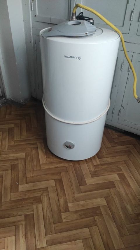 Ariston 100 l, İşlənmiş, Ünvandan götürmə — Saray
