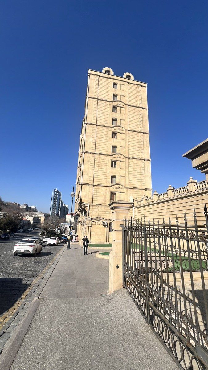 Satılır 3 otaqlı köhnə tikili 105 m² — Mənzil, Bakı (4)