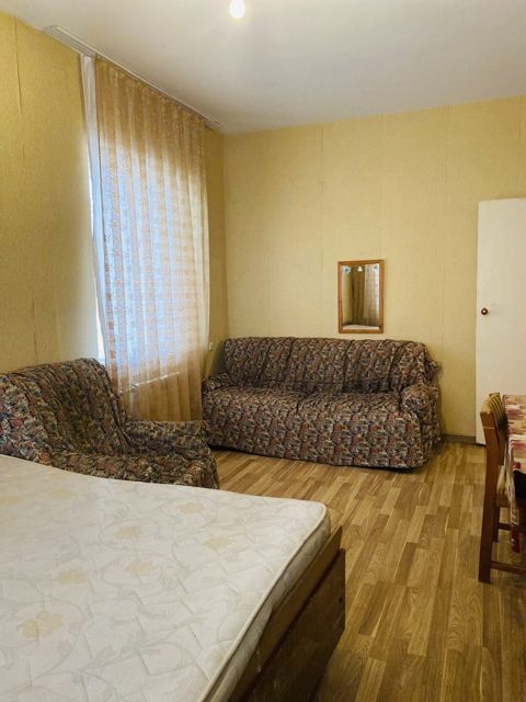 İcarəyə verilir 2 otaqlı köhnə tikili 45 m² — Bakı