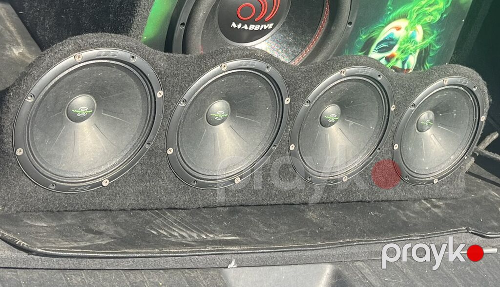 4 ədəd 16 lıq apo 130 rms podiumda şunurlari ceklib hazr 2 ədəddə 150 — Avtomobil akustikası, Digah (3)