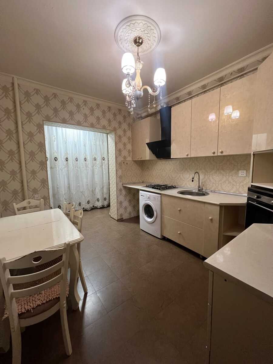İcarəyə verilir 2 otaqlı köhnə tikili 65 m² — Mənzil, Bakı (6)