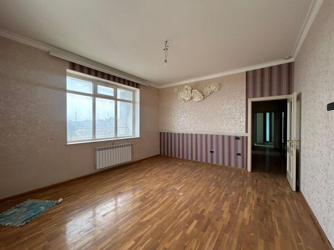 Satılır 3 otaqlı yeni tikili 180 m² — Mənzil, Bakı (12)