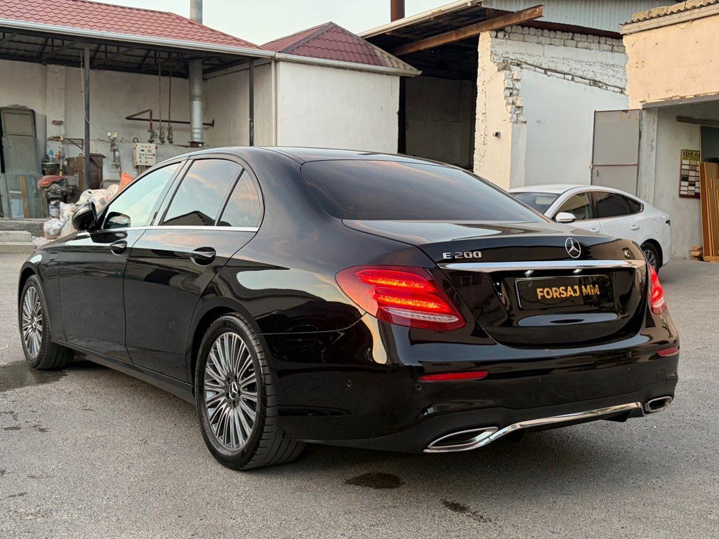 Mercedes E 250, 2.0 L, 2016 il, 180 000 km — Avtomobillər, Bakı (11)