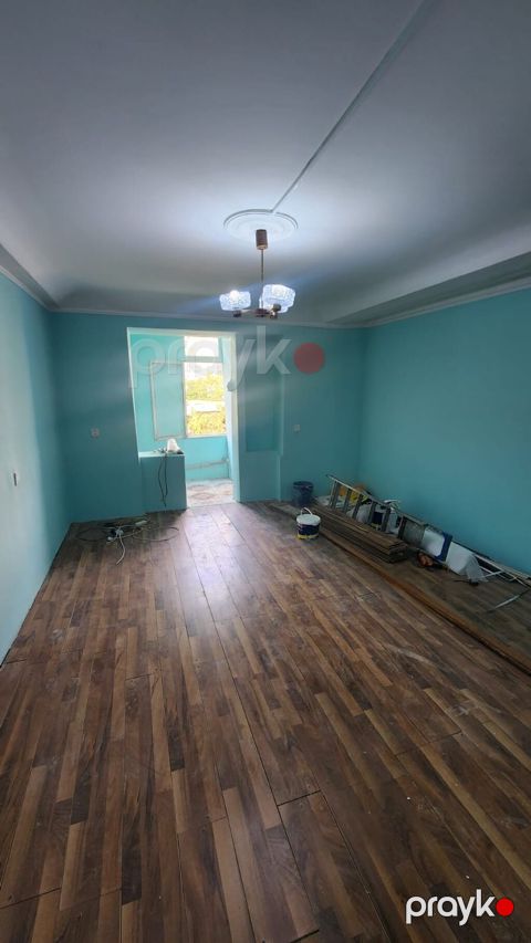 1 otaqlı mənzil – işıqlı zal, balkon və s/q ilə - Plan: 1 otaq — Bakı