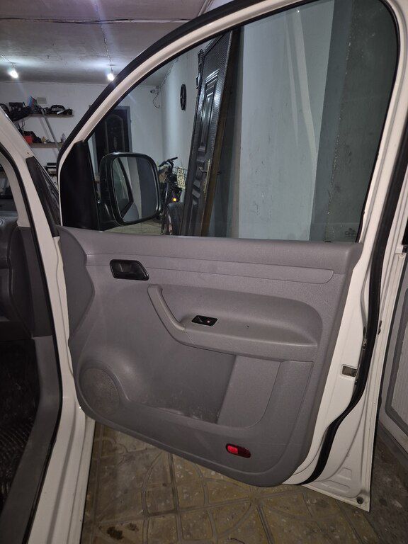 Volkswagen Caddy, 1.9 L, 2008 il, 534 000 km — Avtomobillər, Bakı (11)