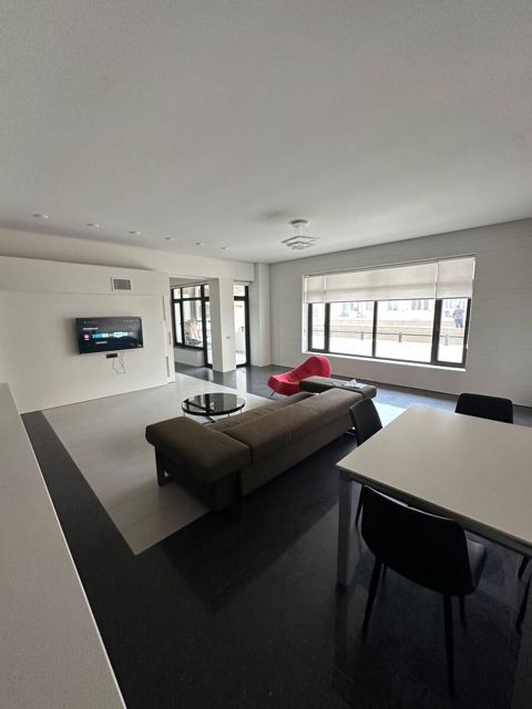 Satılır 4 otaqlı yeni tikili 146 m² — Bakı