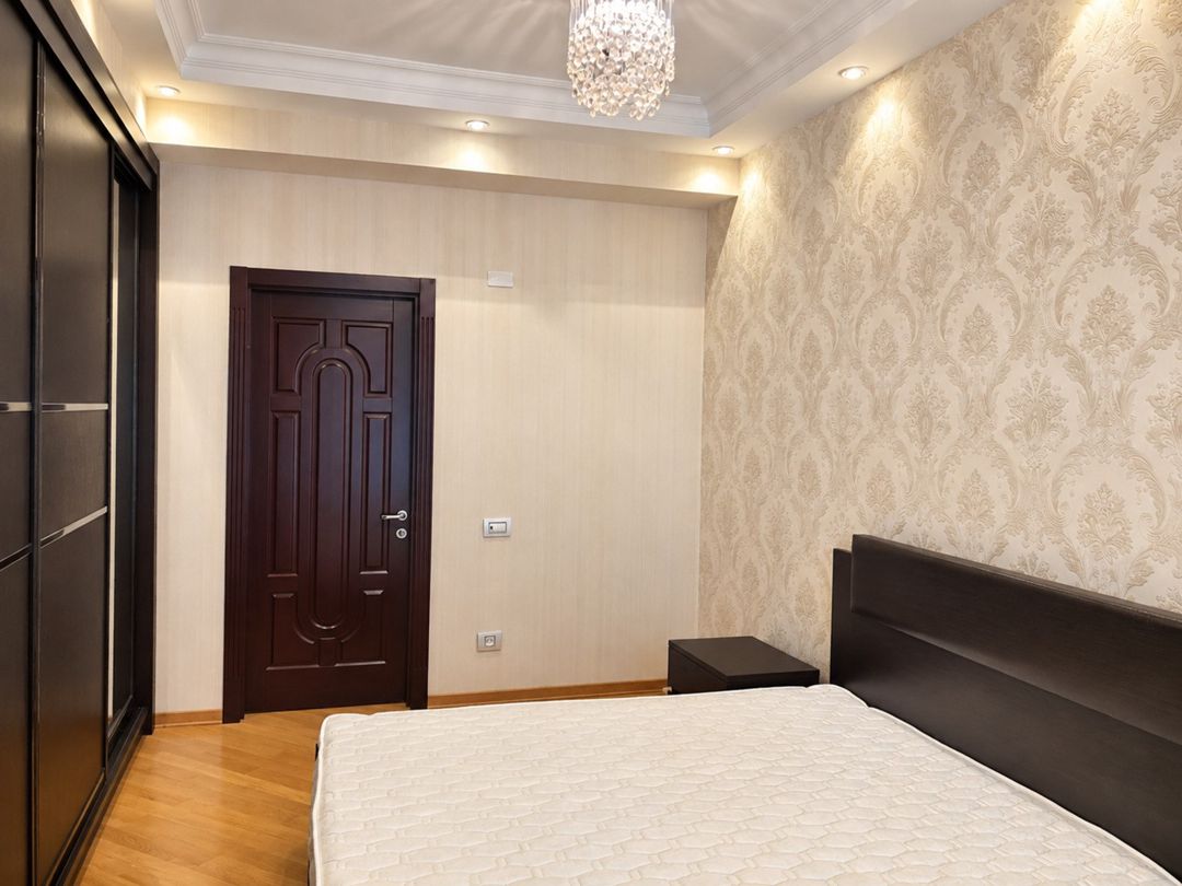 Satılır 4 otaqlı yeni tikili 210 m² — Mənzil, Bakı (11)