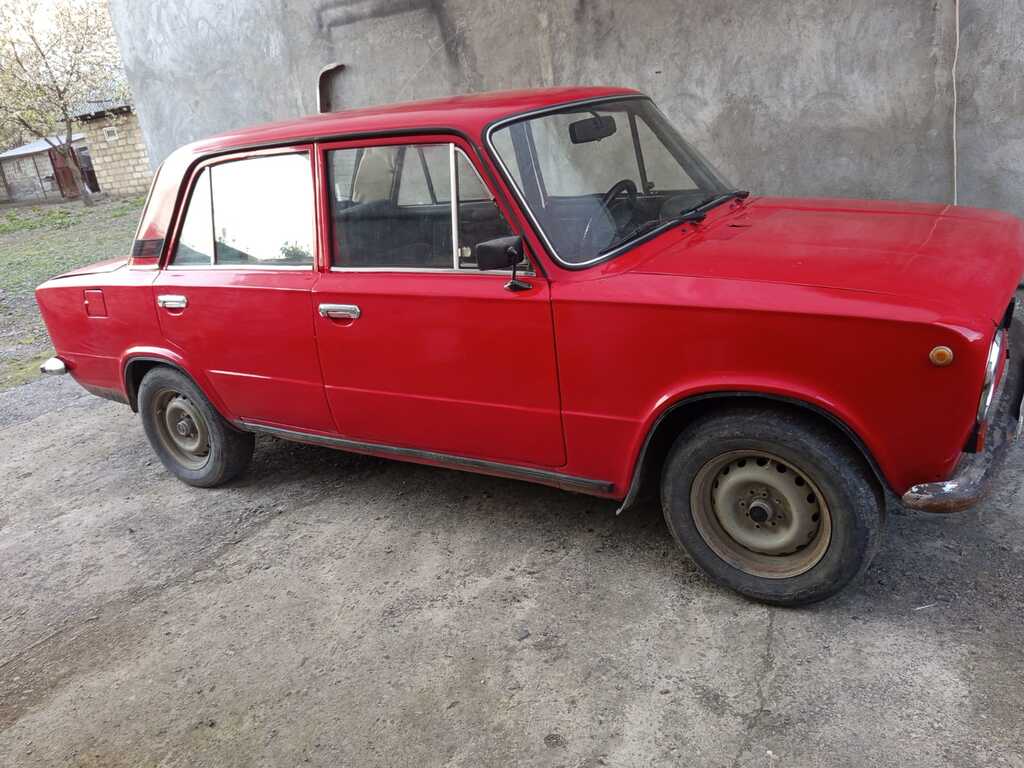 Lada (VAZ) 2101, 0.7 L, 1982 il, 20 324 km 15-BV-199 — Avtomobillər, Zaqatala (6)