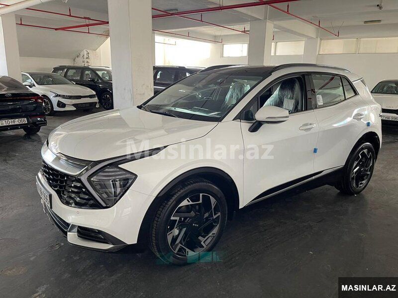 Toyota Camry, 2018 il 11-TR-111 — Minik avtomobili icarəsi, Bakı (3)