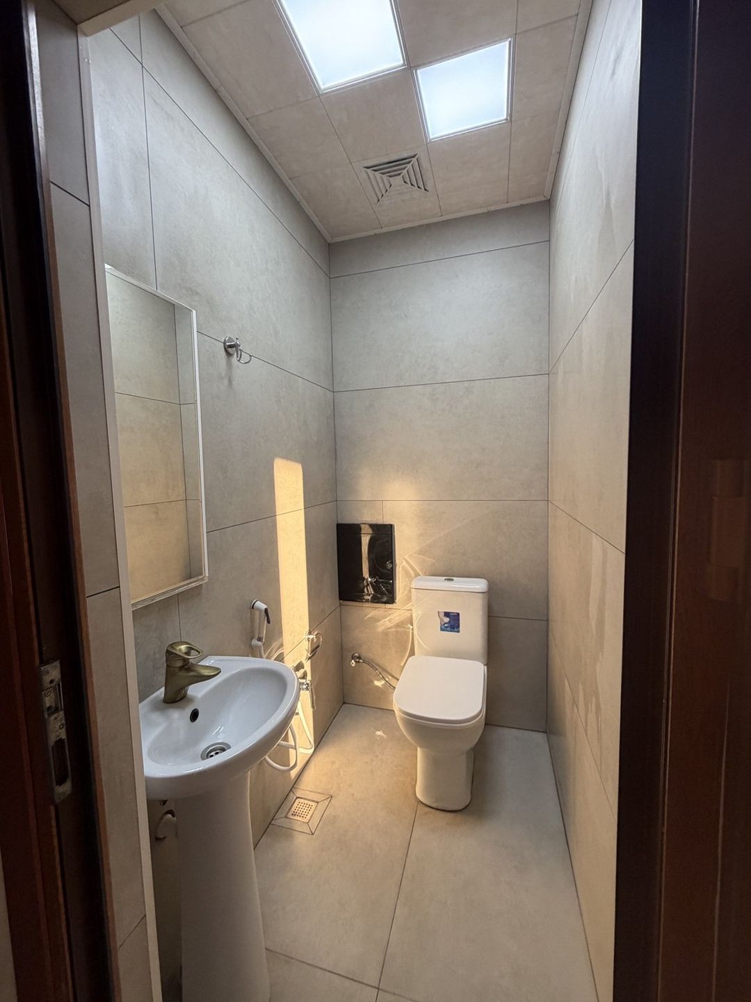 İcarəyə verilir 3 otaqlı yeni tikili 142 m² — Mənzil, Bakı (7)