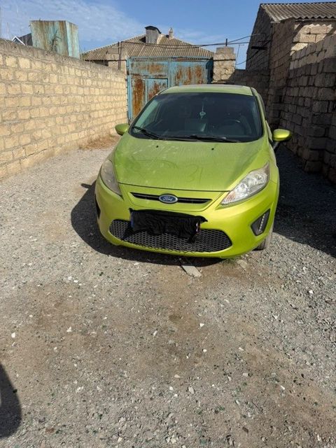 Ford Fiesta, 1.4 L, 2011 il, 172 000 km — Bakı