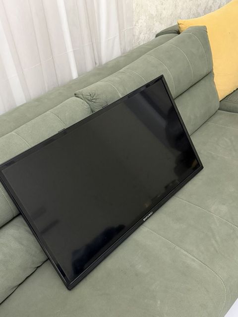 32 ekran Shivaki smart deyil — Fatmayı
